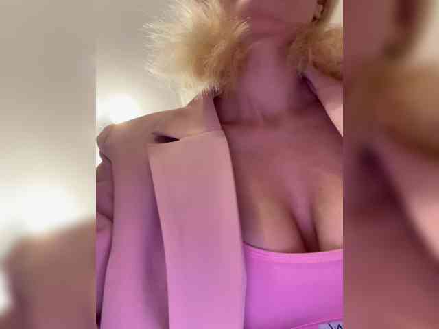Angelina_1 webcam