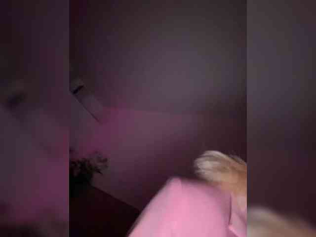 Angelina_1 webcam