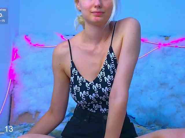 Angelina_1 webcam