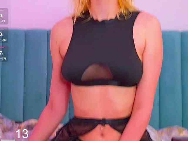 -Angelina1-