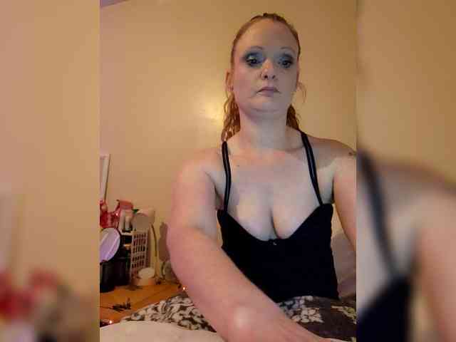 sexiginger23 webcam