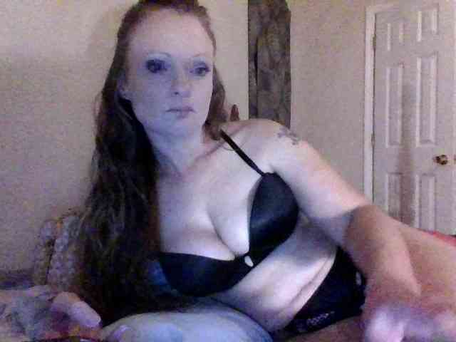 sexiginger23 webcam