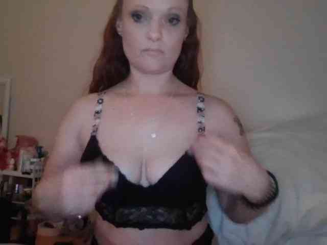 sexiginger23 webcam