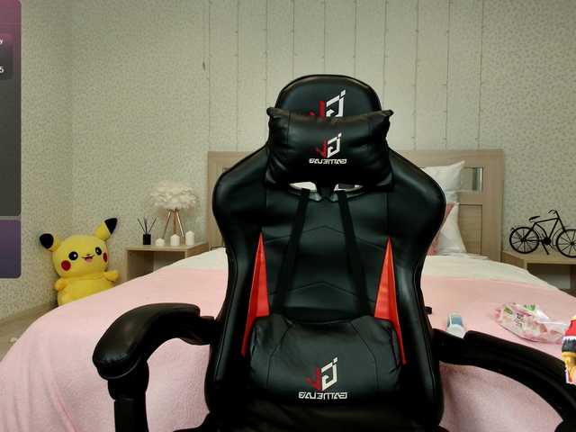 Alesya- from BongaCams