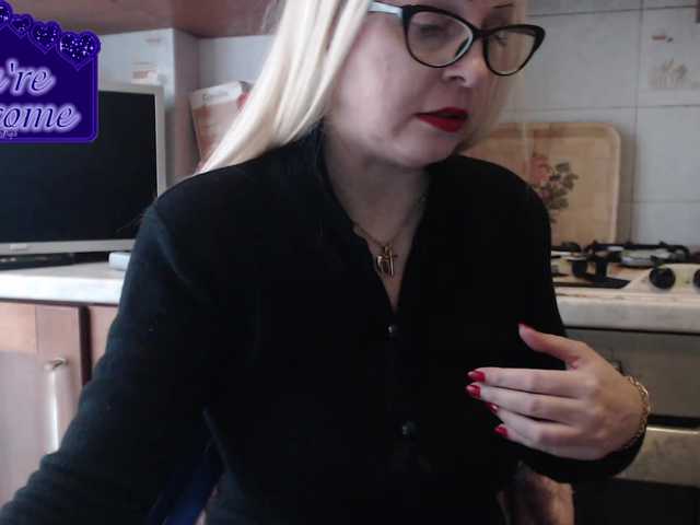 martachatte19's BongaCams show and profile