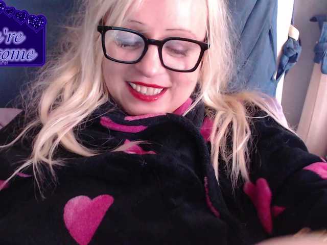 martachatte19's BongaCams show and profile