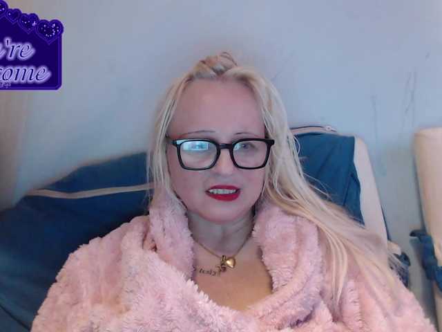 martachatte19's BongaCams show and profile