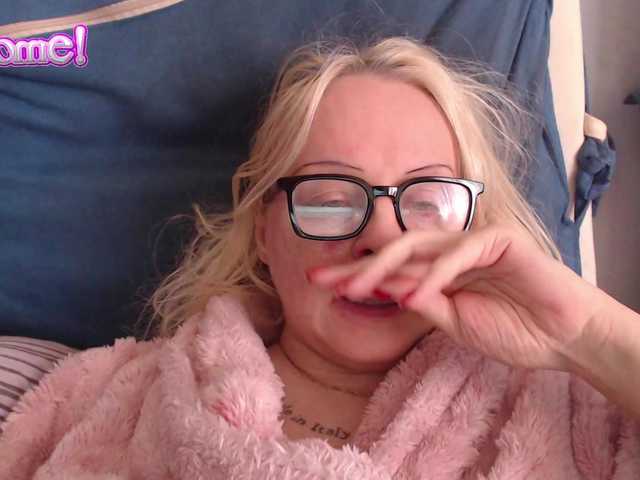 martachatte19's BongaCams show and profile