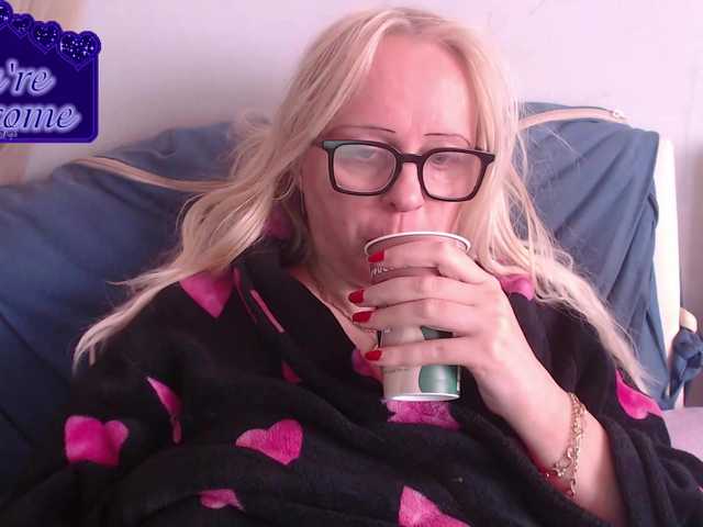 martachatte19's BongaCams show and profile