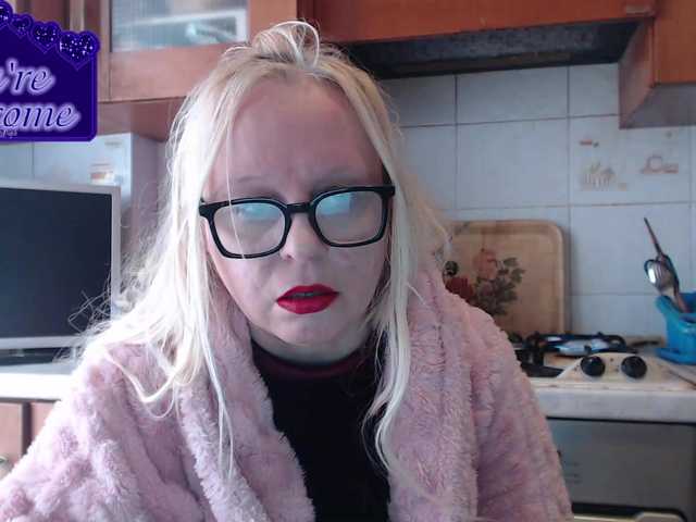 martachatte19's BongaCams show and profile