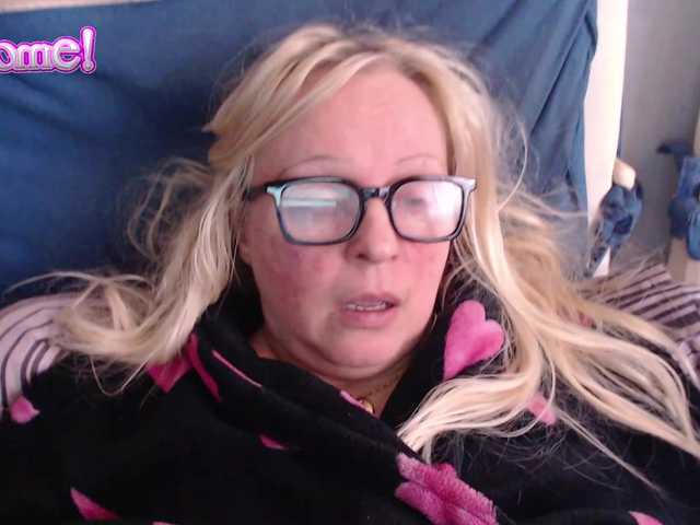 martachatte19's BongaCams show and profile