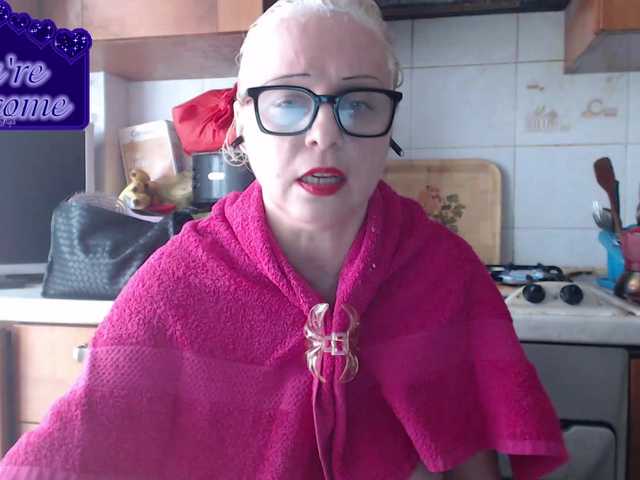 martachatte19's BongaCams show and profile