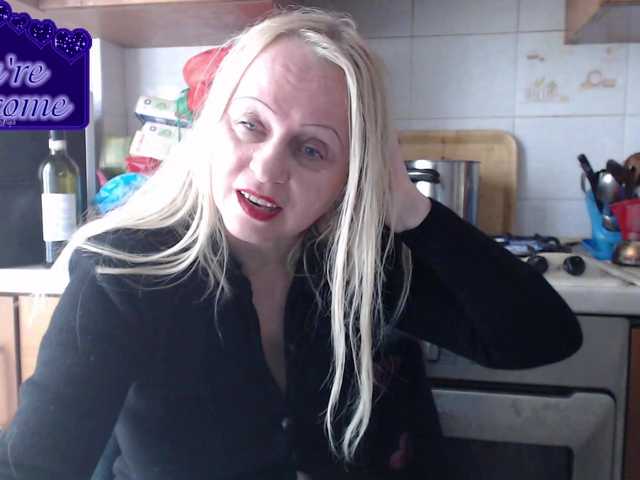 martachatte19's BongaCams show and profile