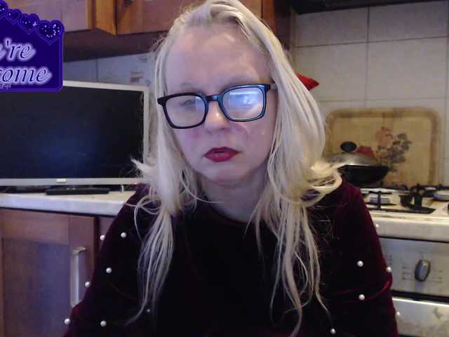 martachatte19's BongaCams show and profile