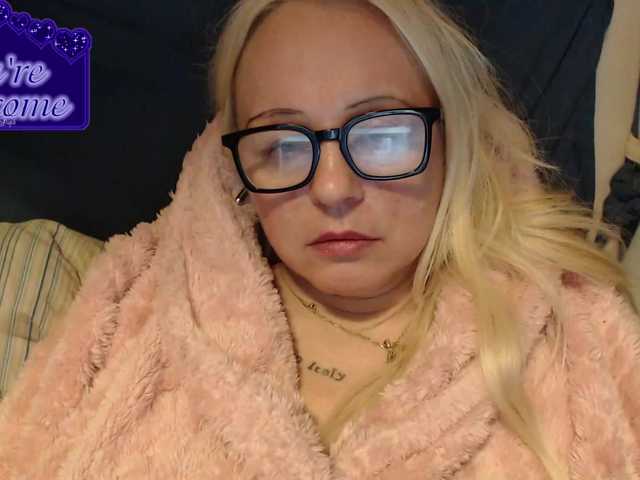 martachatte19's BongaCams show and profile