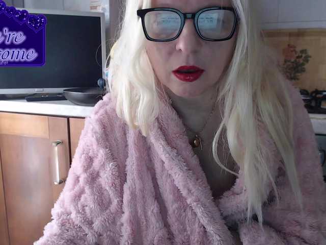 martachatte19's BongaCams show and profile