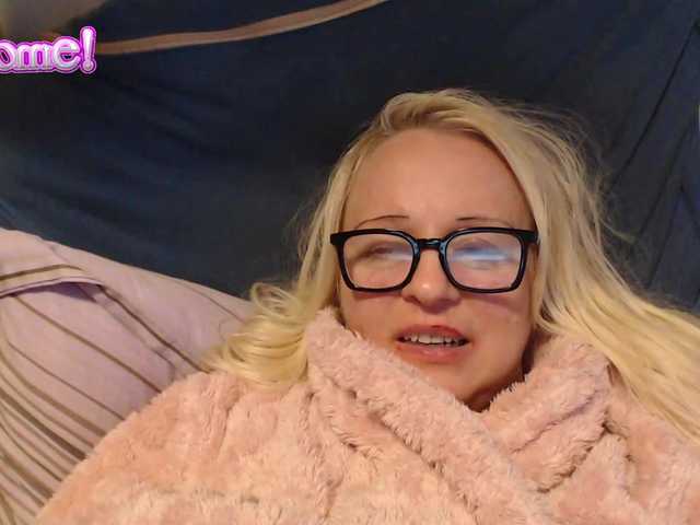 martachatte19's BongaCams show and profile