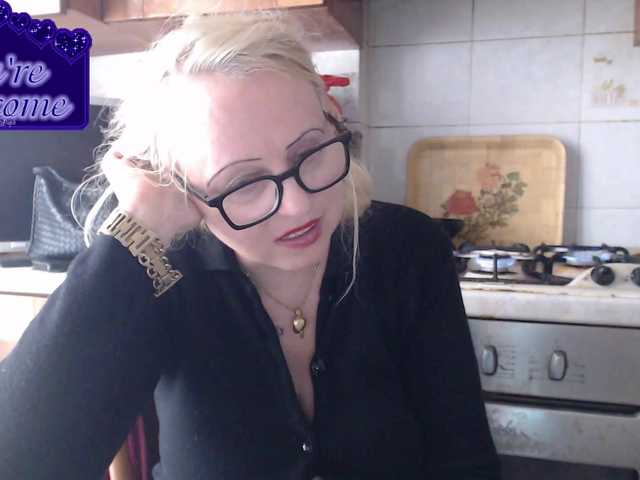 martachatte19's BongaCams show and profile