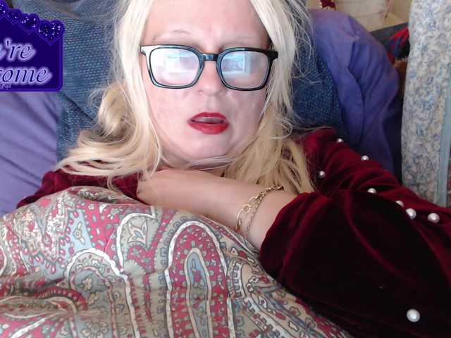 martachatte19's BongaCams show and profile