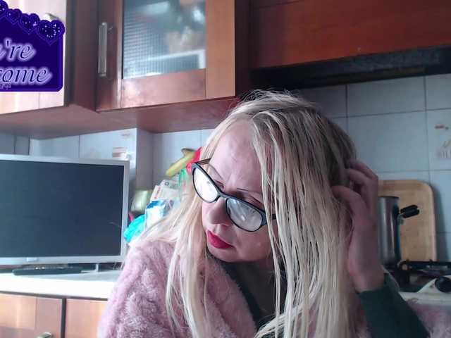 martachatte19's BongaCams show and profile