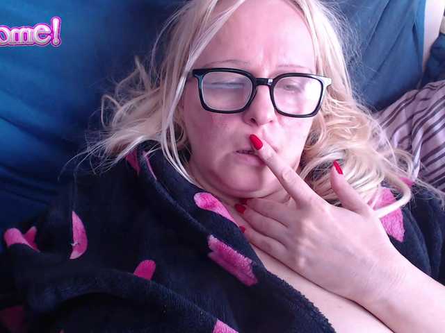 martachatte19's BongaCams show and profile