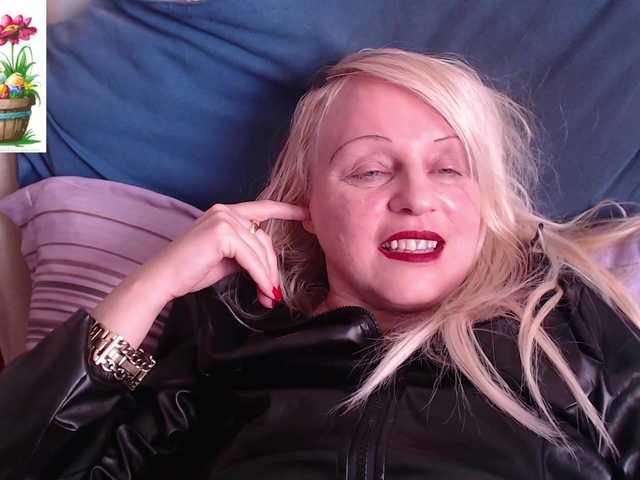 martachatte19's BongaCams show and profile