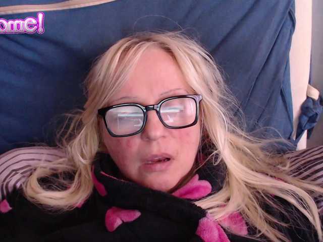 martachatte19's BongaCams show and profile