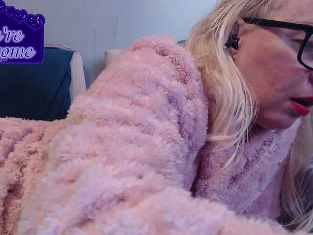 martachatte19's BongaCams show and profile