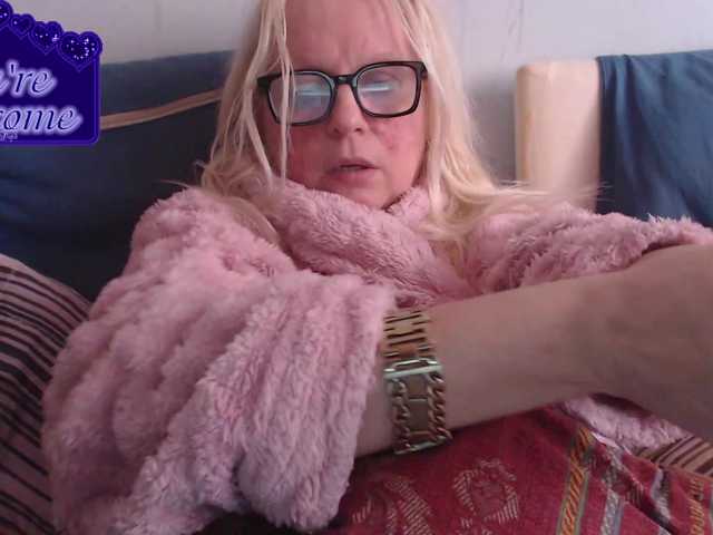 martachatte19's BongaCams show and profile