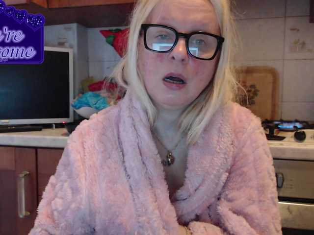 martachatte19's BongaCams show and profile