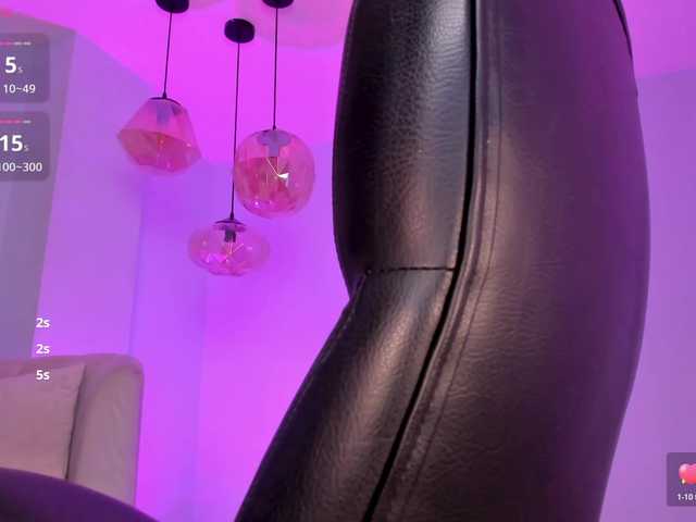 MileyCruz's BongaCams show and profile