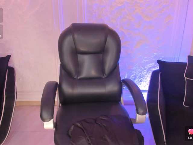 MileyCruz's BongaCams show and profile