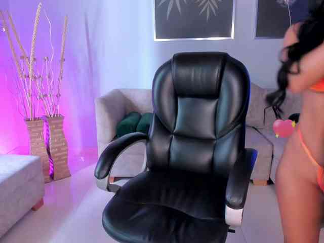 MileyCruz webcam