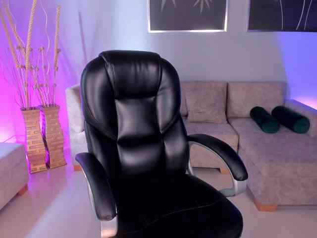 MileyCruz webcam