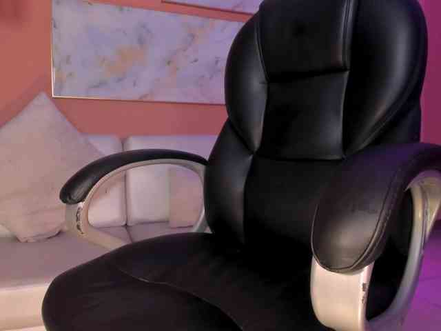 MileyCruz webcam