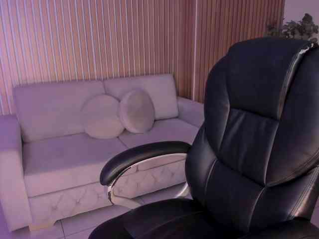 MileyCruz webcam