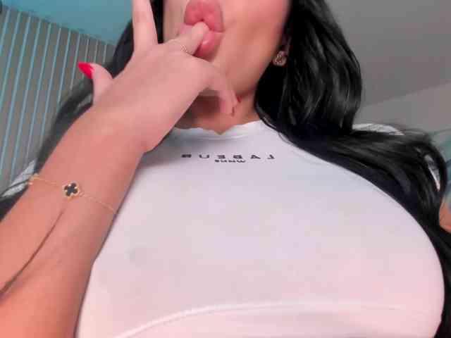 MileyCruz webcam