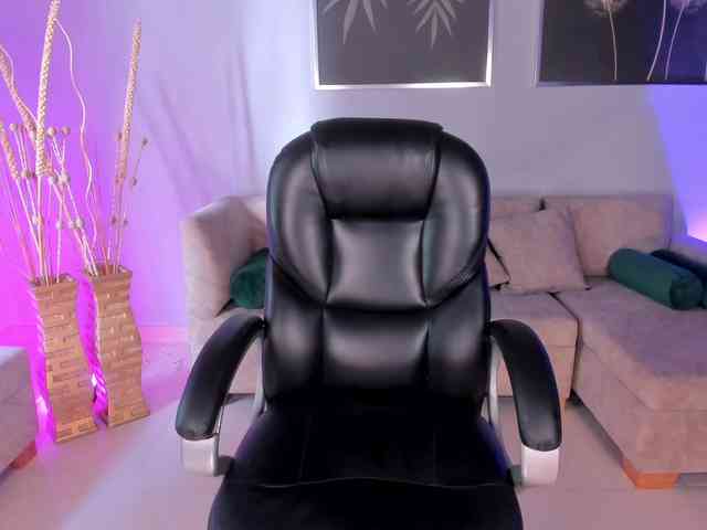 MileyCruz webcam