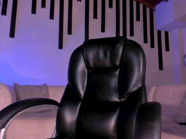 MileyCruz webcam
