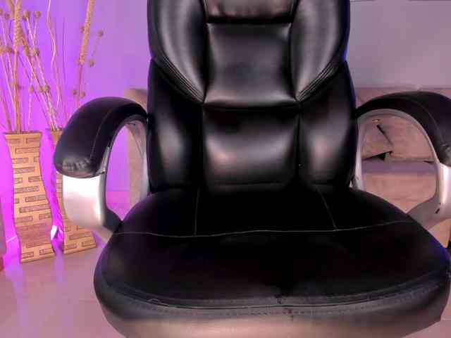MileyCruz webcam