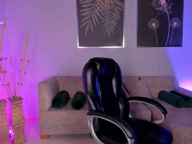 MileyCruz webcam