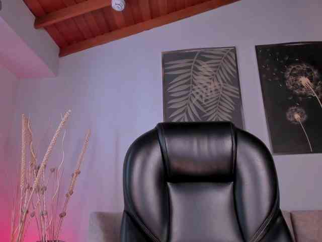MileyCruz webcam