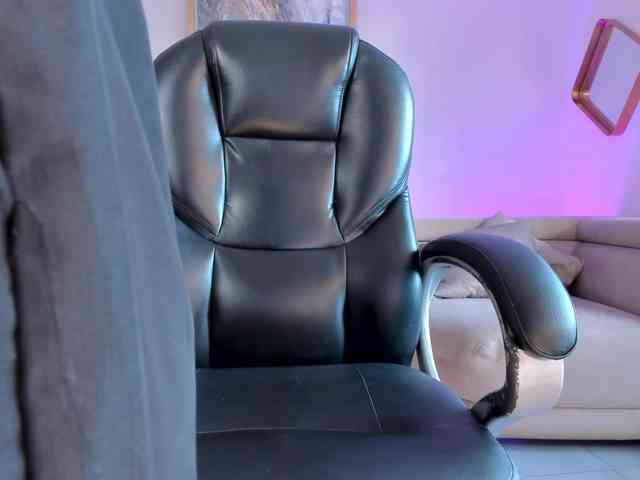 MileyCruz webcam
