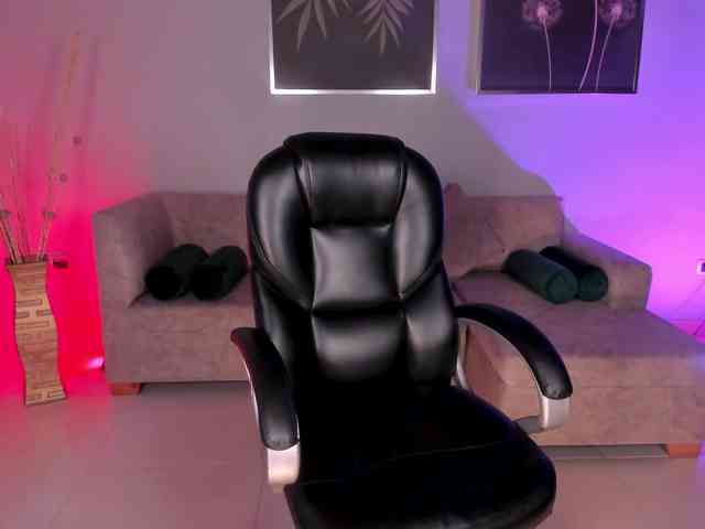 MileyCruz webcam