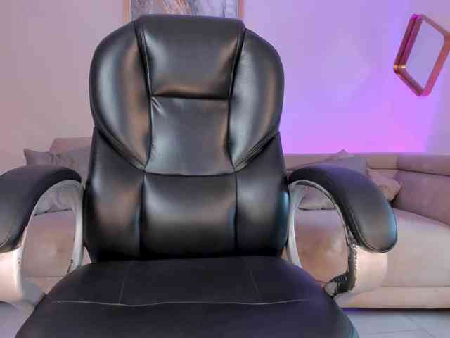 MileyCruz webcam