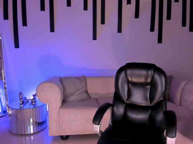 MileyCruz webcam