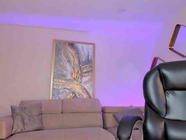MileyCruz webcam