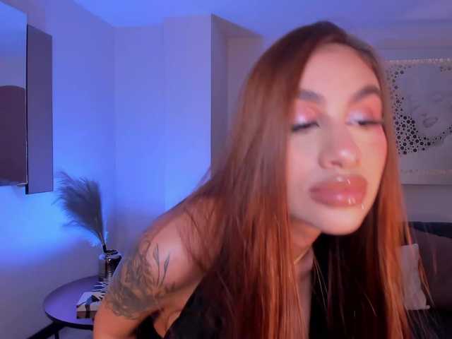 DannaCruz's BongaCams show and profile