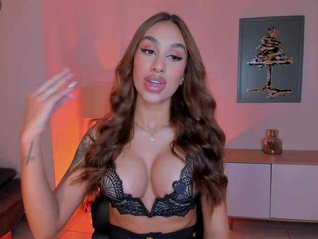 DannaCruz's BongaCams show and profile