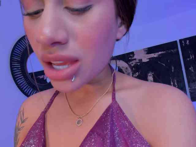 DannaCruz webcam